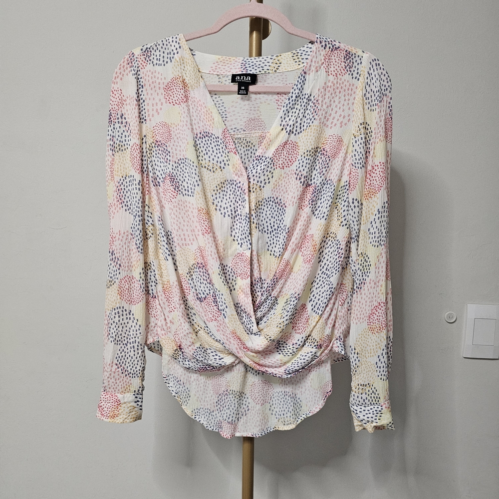 Ana A New Approach‎ Top Womens X-Small Multicolor Long Sleeve Twist Waist